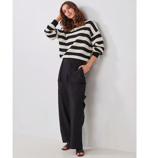 Striped Crew Neck Sweater - Black/White