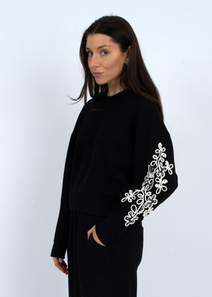 Lucie Soft knit with arm detail black