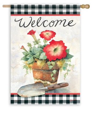 Carson Garden Flag - Pretty Petunia
